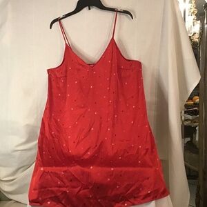 Red Satin Slip Pj w/ Heart Pattern. Stars Above Brand XXL. Beautiful Condition.